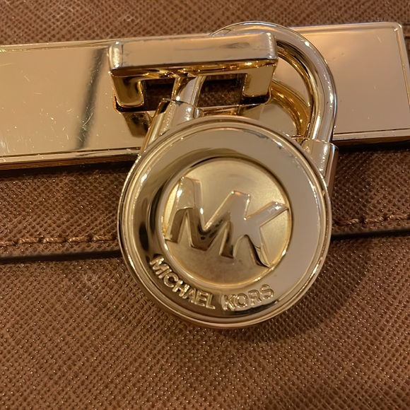 Michael Kors Hamilton Traveler messenger bag - Picture 2 of 16